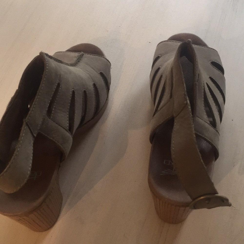Dansko shoes